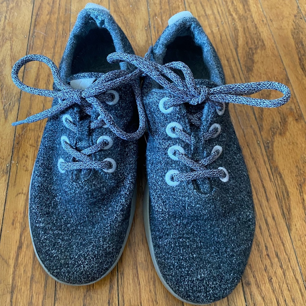 Allbirds wool runners size 7